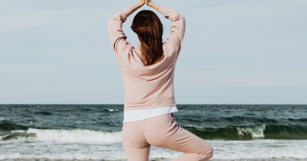 beach-yoga-captions
